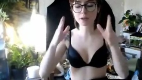 Geeky college girl pert tits nipples big fat cubby cameltoe pussy