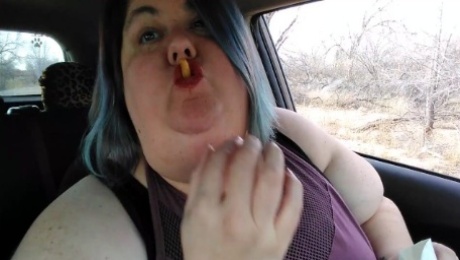 Ssbbw vlog smoking eating burping in public while talking about my slave